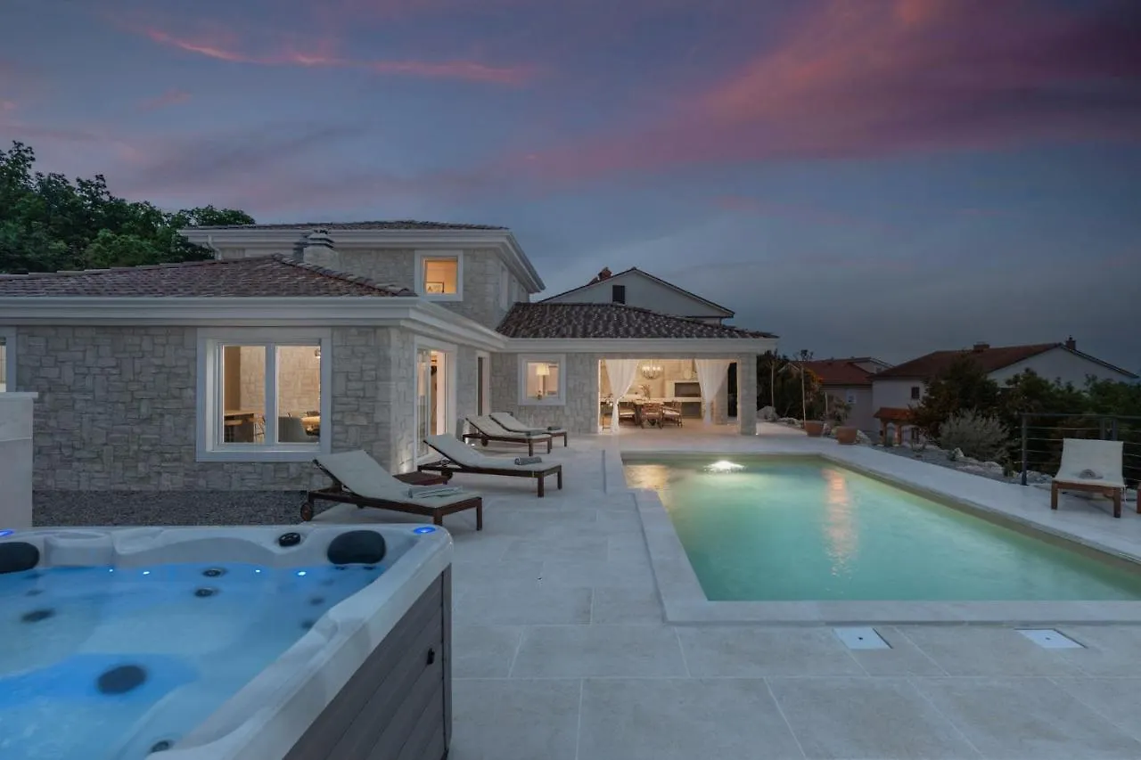 Beautiful Villa Abella 0*, Jadranovo Croatia