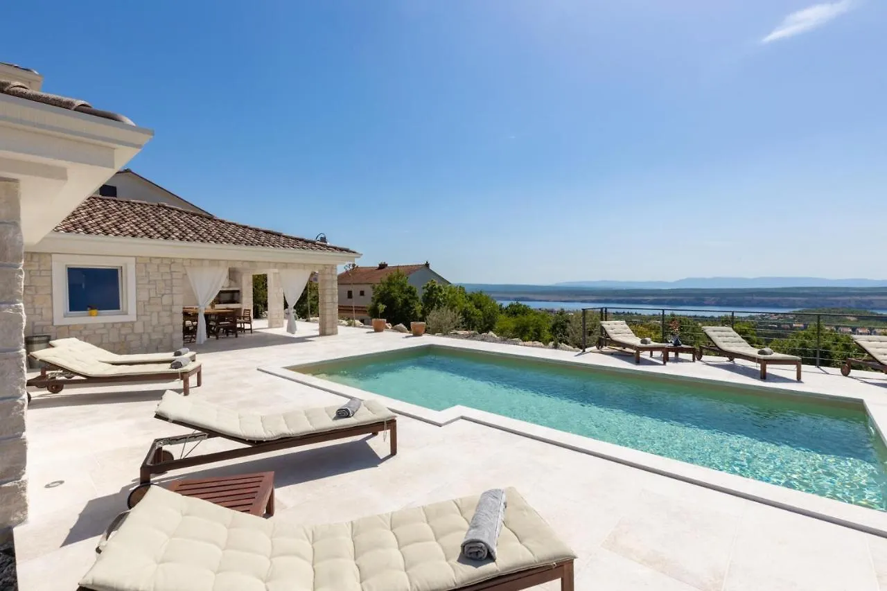 Beautiful Villa Abella