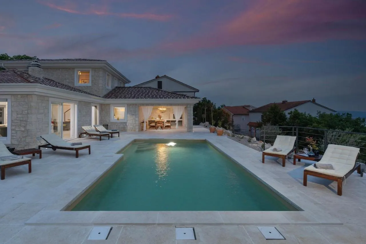 Beautiful Villa Abella