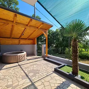 Vega Lux Jadranovo
